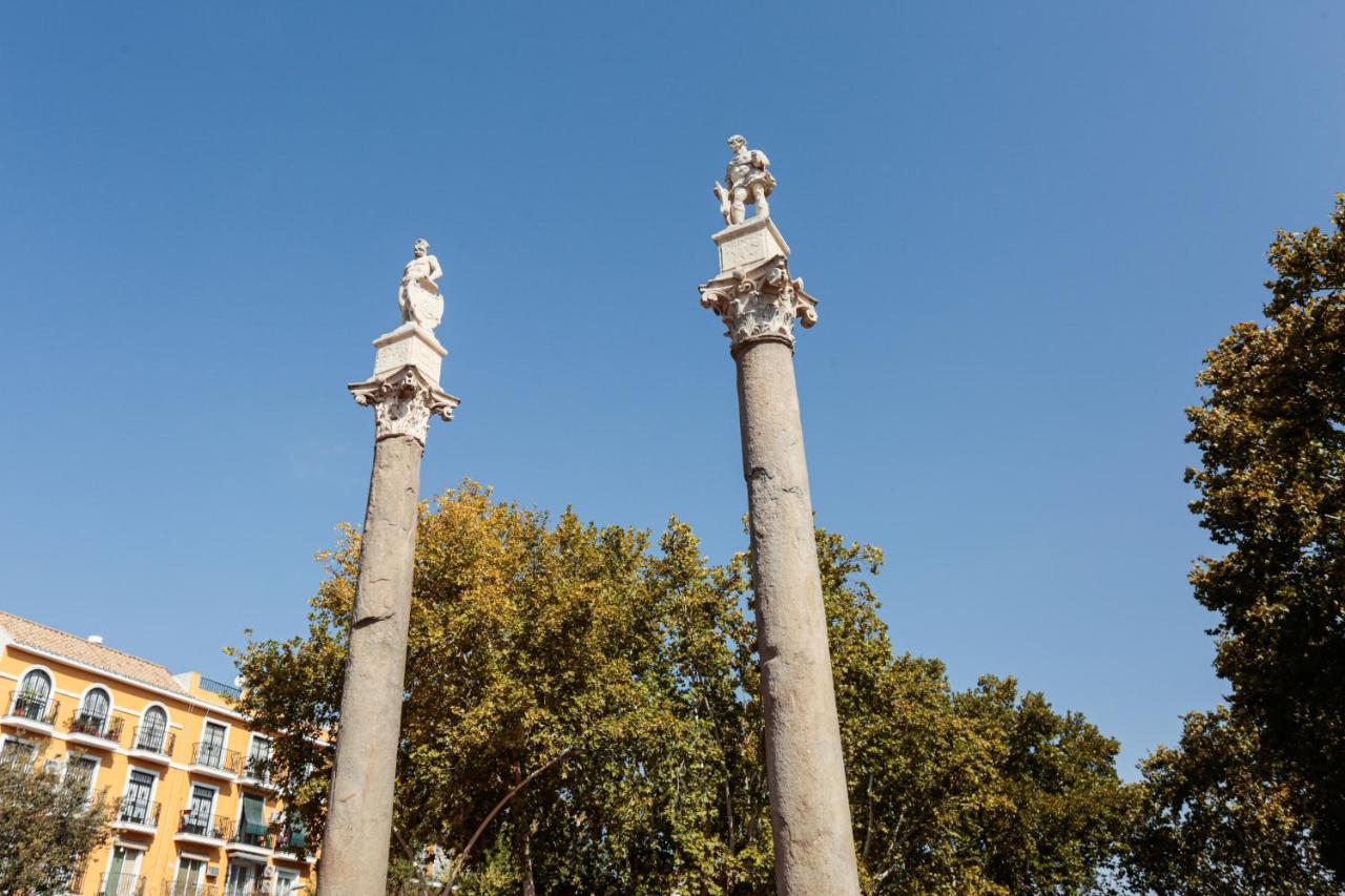 Monkeys Apartments Cervantes Sevilla Exteriör bild